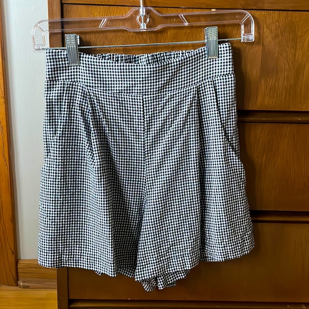 Whimsy+Row Valentina Shorts in check linen S